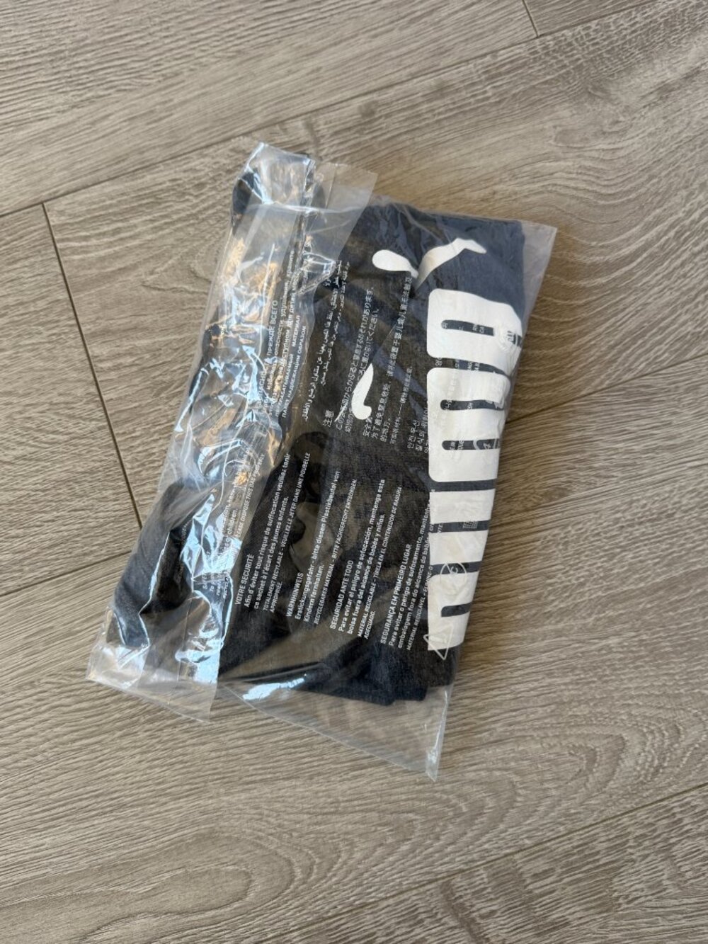 Puma Essentials No. 1 Logo T-Shirt Men's S Dark Gray Heather NWT - Picture 7 of 7